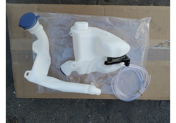 Бачок омивача з насосом Citroen C3 Picasso, DS3, Peugeot 208, 2008, 6431N6, 9683988680